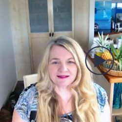 rose smith on facebook live doing free spirit readings